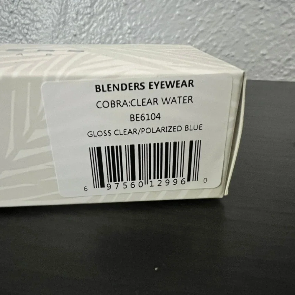 NEW Blenders Eyewear Cobra Clear Water Polarized Blue / Clear Sunglasses BE6104